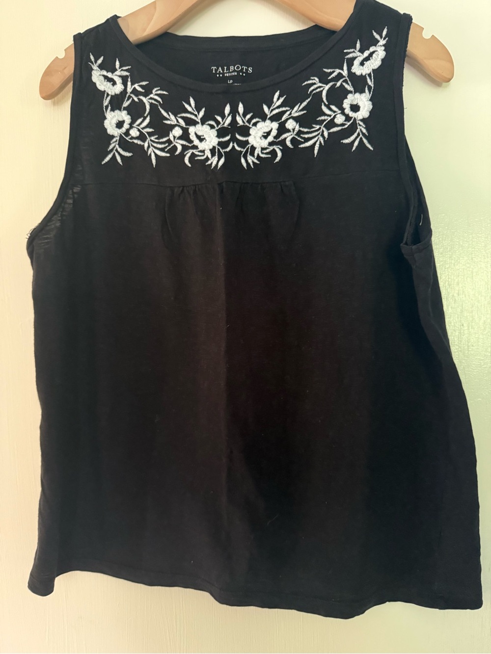 Embroidered Black Sleeveless Shirt